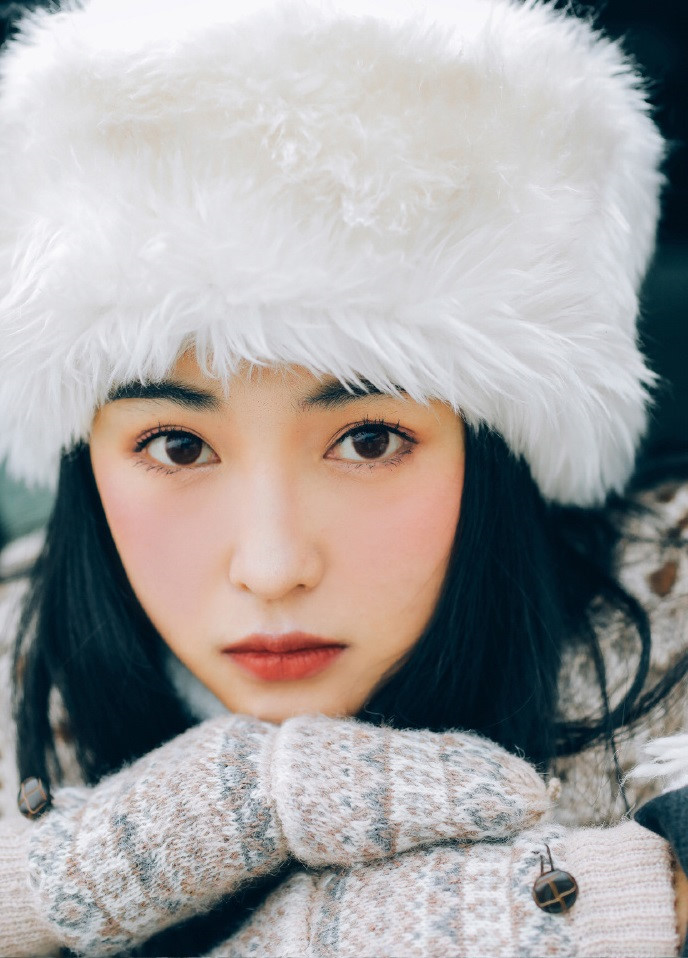 Hot girl 9X mang nét đẹp cổ điển như mỹ nhân TVB thập niên 90 Hot girl 9X mang nét đẹp cổ điển như mỹ nhân TVB thập niên 90